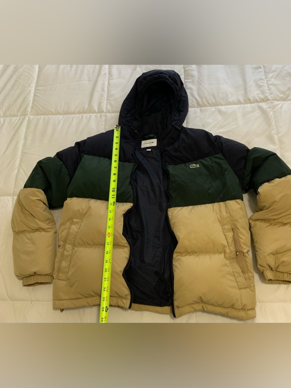 Preloved Men’s Lacoste Colorblocked Puffer Jacket Sz Medium - Picture 3 of 5